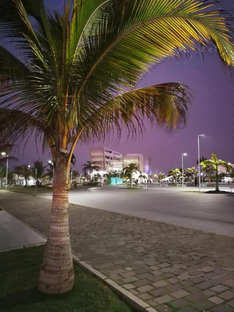 Hotel Las Palmas Esmeraldas Exteriér fotografie